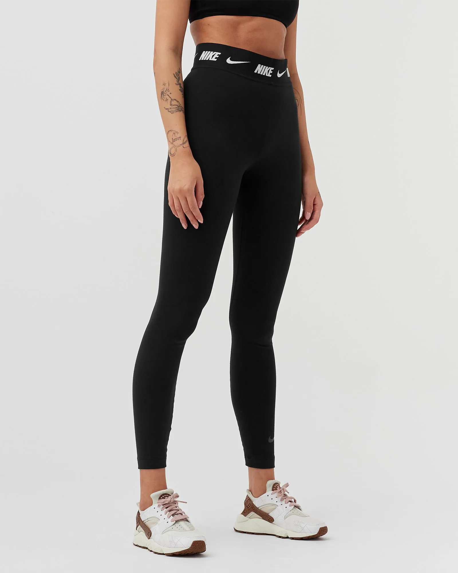 Nike High-Waisted Leggings